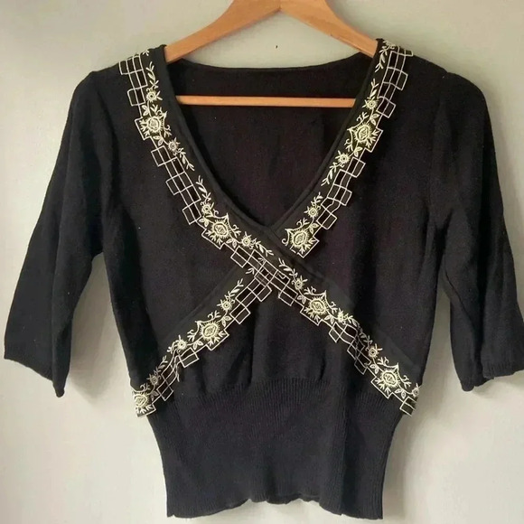 Anthropologie Field Flower Melody Maker Sweater Black Medium - Picture 1 of 5